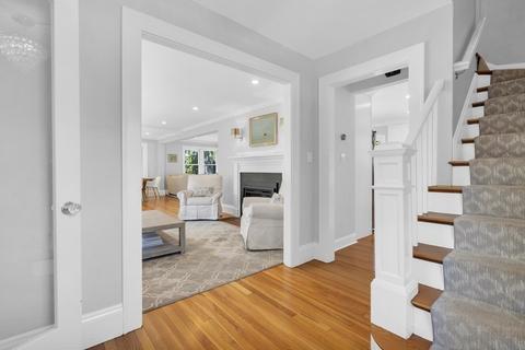 2 Hillcrest Rd, Marblehead, MA 01945 photo 21