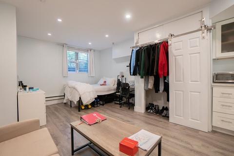 265 Beacon St #B, Boston, MA 02116