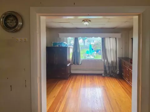 153 Field St, Fall River, MA 02721 photo 6