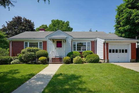 246 Brighton St, Belmont, MA 02478