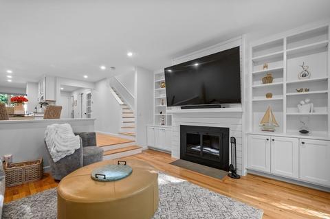 64 Woodland Trl #64, Teaticket, MA 02536