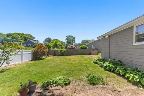 52 Parramatta Rd, Beverly, MA 01915 photo 3