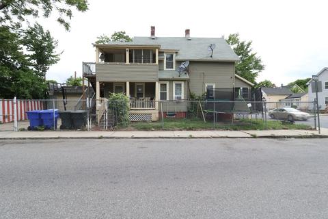194 Hancock St, Springfield, MA 01109 photo 11