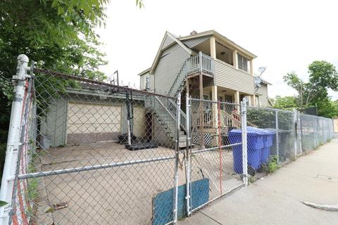 194 Hancock St, Springfield, MA 01109 photo 6