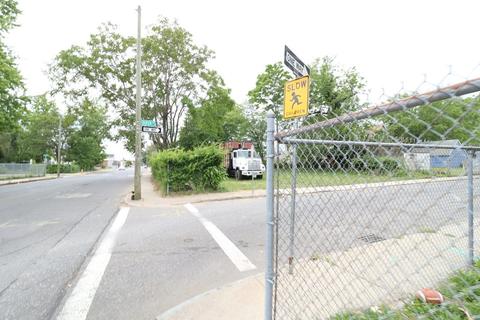 194 Hancock St, Springfield, MA 01109 photo 7