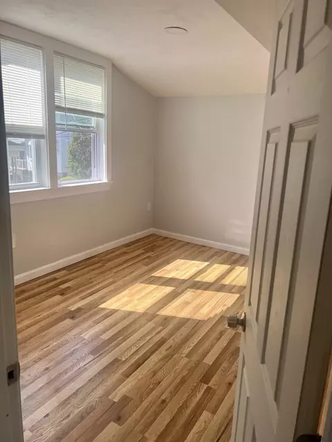 73 Brow, Fall River, MA 02721 photo 5