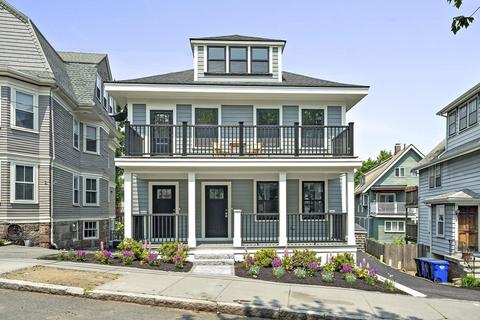 66 Linden St #66, Brookline, MA 02445