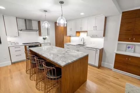 29 Upton St #1, Boston, MA 02118 photo 4