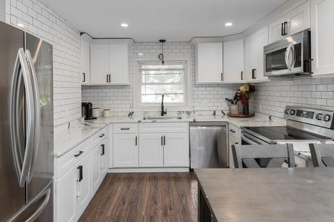 199 Howard St, Brockton, MA 02302