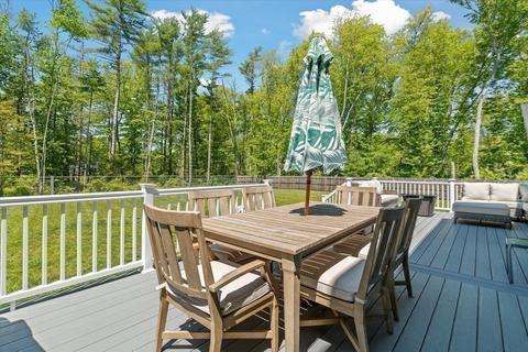 1561 Main St, Acushnet, MA 02743 photo 9