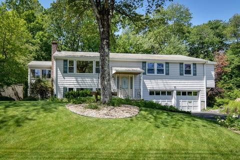 11 Woodmere Rd, Framingham, MA 01701