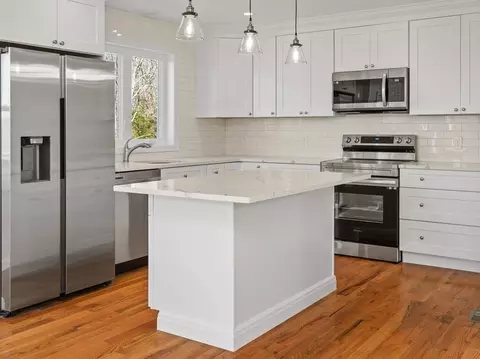30 Brookside Ave # a, Webster, MA 01570