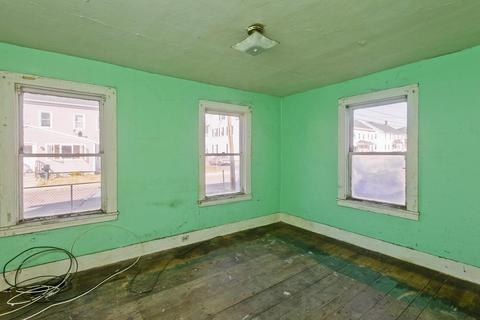 14-16 Hampton Ter, Easthampton, MA 01027 photo 27
