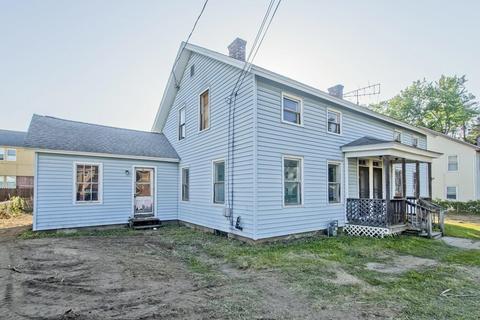 14-16 Hampton Ter, Easthampton, MA 01027 photo 2