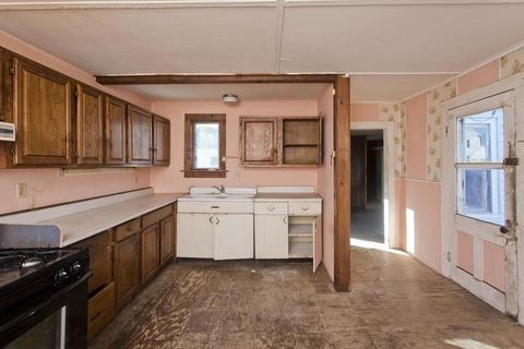 14-16 Hampton Ter, Easthampton, MA 01027 photo 20