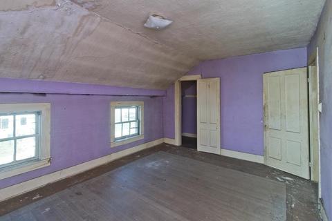 14-16 Hampton Ter, Easthampton, MA 01027 photo 14