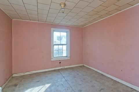 14-16 Hampton Ter, Easthampton, MA 01027 photo 30