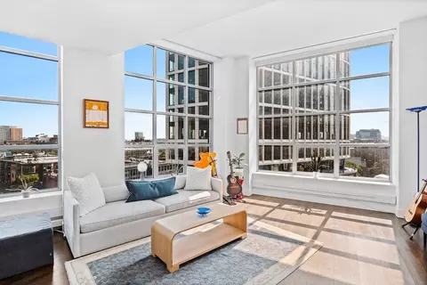 360 Newbury St #605, Boston, MA 02115