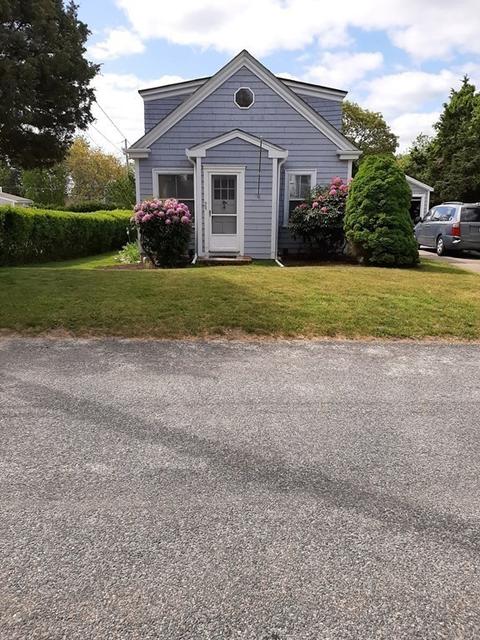 29 Winsegansett Ave, Fairhaven, MA 02719