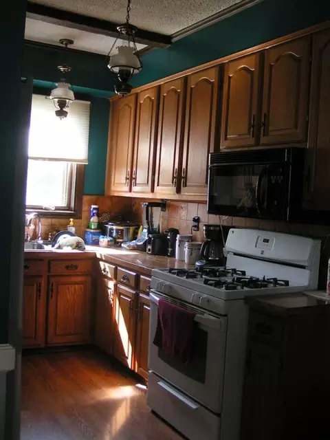 262 Anthony St, Fall River, MA 02721 photo 9