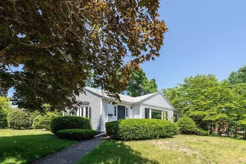117 County St, Attleboro, MA 02703