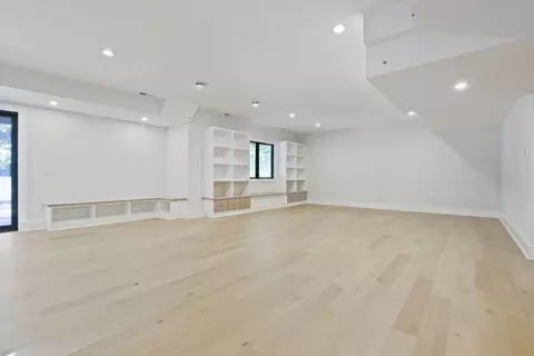216 Greendale Ave, Needham, MA 02494 photo 30