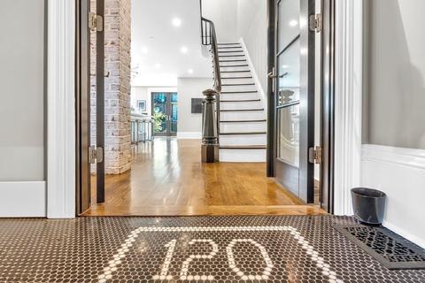 120 W Newton St, Boston, MA 02118