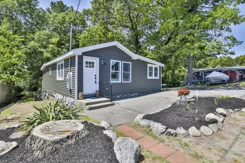 15 Blackwood Rd, Billerica, MA 01821