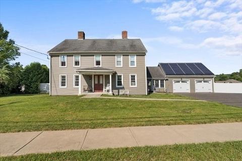 627 N Westfield St, Agawam, MA 01030