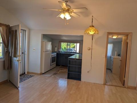 12 Howard St, Wareham, MA 02571 photo 4