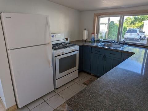 12 Howard St, Wareham, MA 02571 photo 5