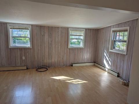 12 Howard St, Wareham, MA 02571 photo 6