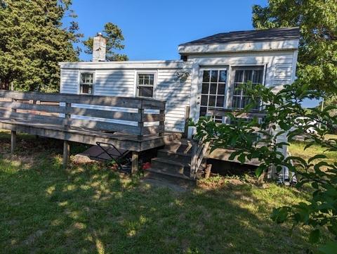 12 Howard St, Wareham, MA 02571 photo 2