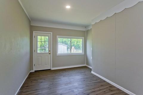 100 Manning St, Chicopee, MA 01020 photo 5