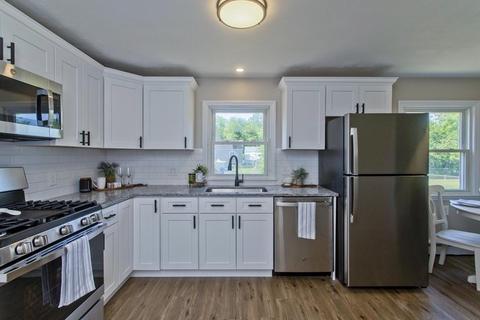 100 Manning St, Chicopee, MA 01020 photo 15