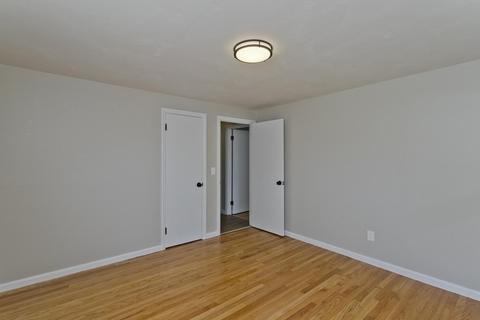100 Manning St, Chicopee, MA 01020 photo 26