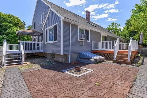 9 Nathaniel St, Worcester, MA 01604 photo 5