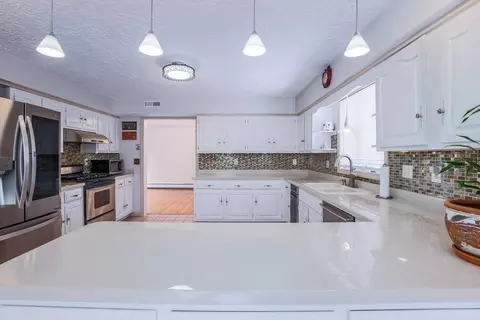 9 Nathaniel St, Worcester, MA 01604 photo 10