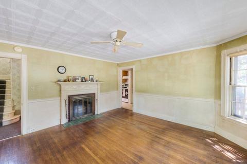 56 Fruit St, Worcester, MA 01609 photo 12