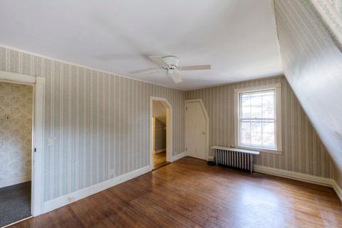 56 Fruit St, Worcester, MA 01609 photo 20