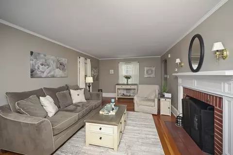 465 Valentine St, Fall River, MA 02720 photo 7
