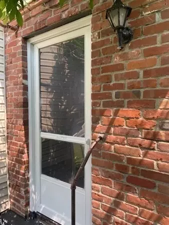 27 Fulton St, Fall River, MA 02720 photo 3