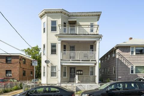 22 Gardena St #3, Boston, MA 02135