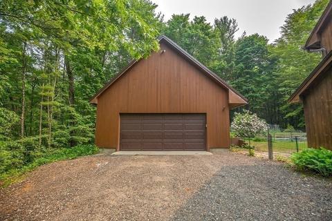 258 Pratt Corner Rd, Leverett, MA 01054 photo 32