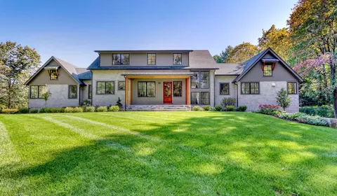31 Old Concord Rd, Lincoln, MA 01773