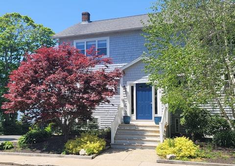 20 Fuller St #1, Gloucester, MA 01930