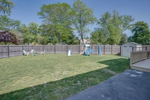 39-41 Stuart Ave, Dracut, MA 01826 photo 6