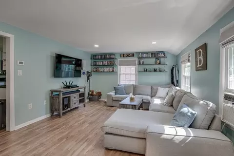 39-41 Stuart Ave, Dracut, MA 01826 photo 23