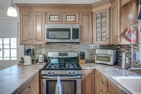 39-41 Stuart Ave, Dracut, MA 01826 photo 14