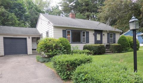 91 Parkton Ave, Worcester, MA 01605
